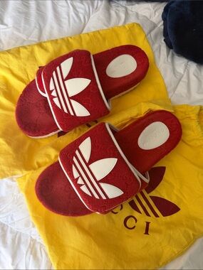 Gucci x Adidas red mens pool terry cloth slides size 11